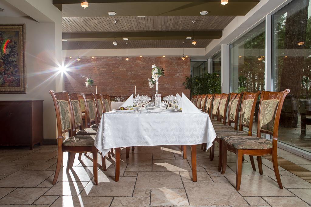 בריסטונאס Hotel Sonata מראה חיצוני תמונה