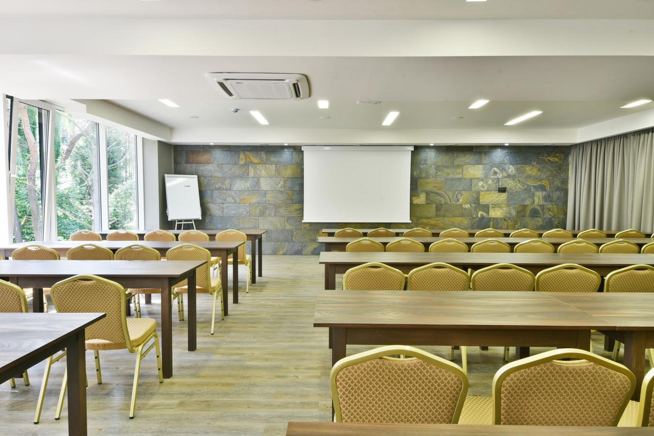 בריסטונאס Hotel Sonata מראה חיצוני תמונה